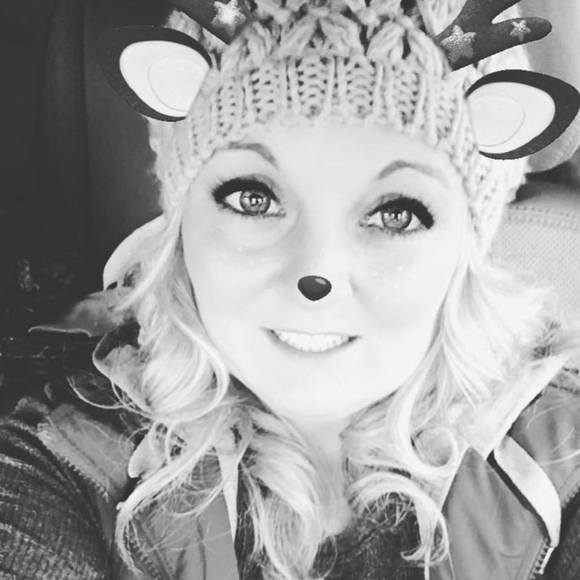 Meet your Posher, Nat - Picture 1 of 1